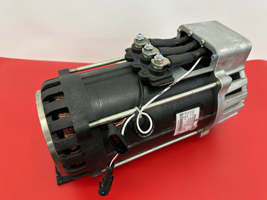 !♦  MDE Elektro Motor Schabmüller 17kW 30V