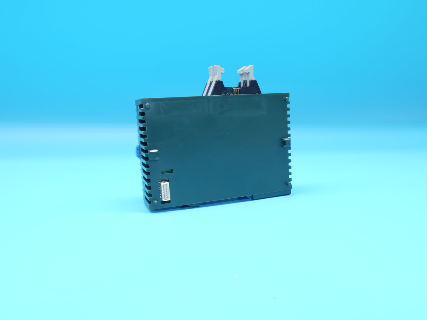 SPS NAIS FP0-E16YP