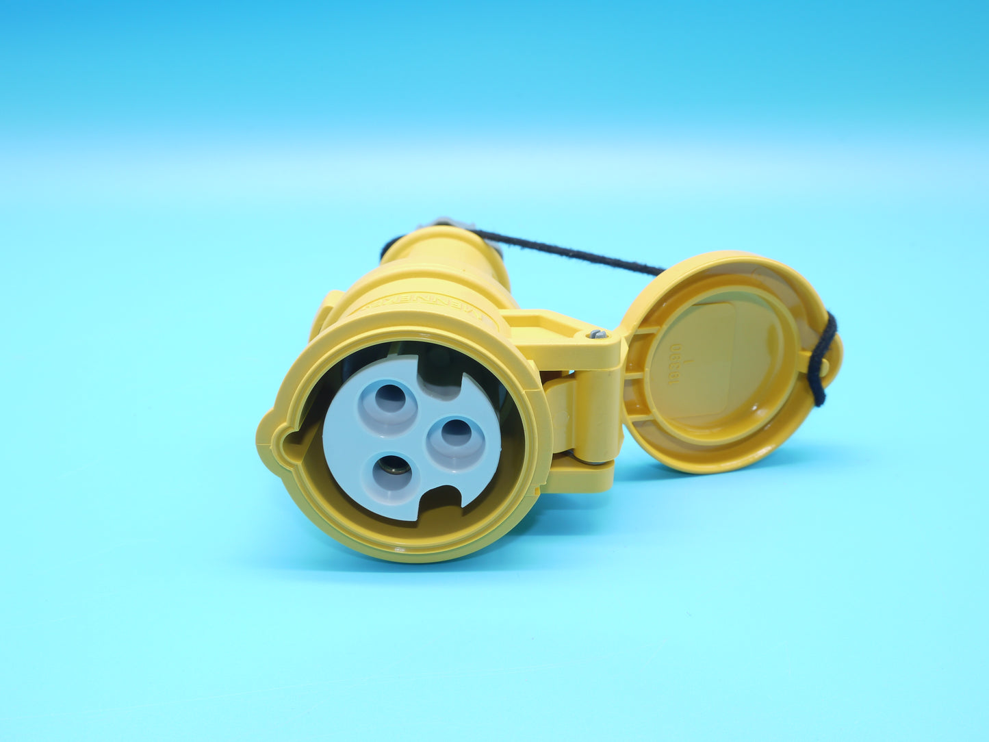 !♦ ♦ KS CEE-Kupplung gelb 110V/16A Buchse