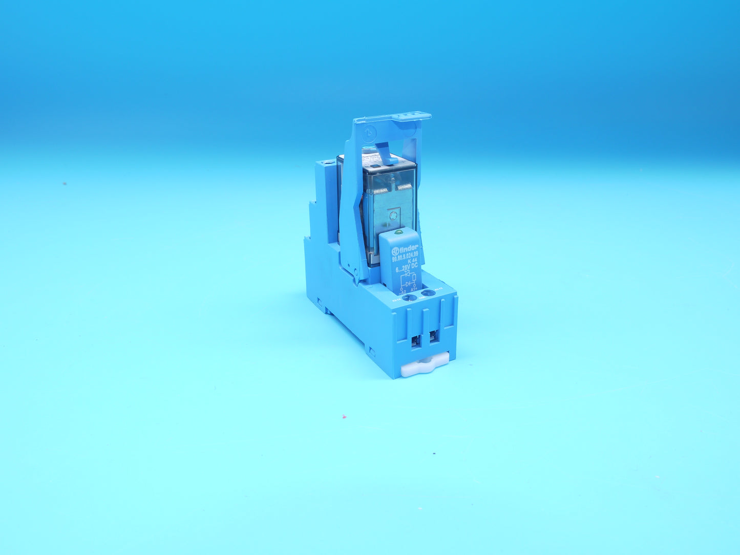 !♦ ♦ RKE Relais 24V DC 4polig, SET