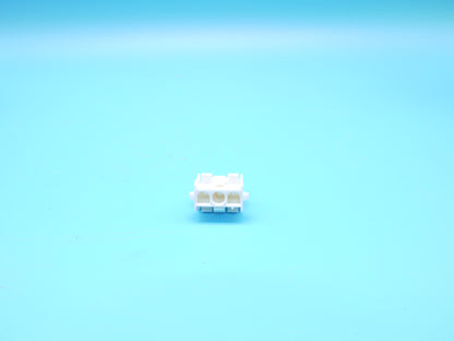 !    RKE |►49 Stück◄|   AMP Buchsengehäuse MATE-N-LOK Connectors 3 - polig - BG