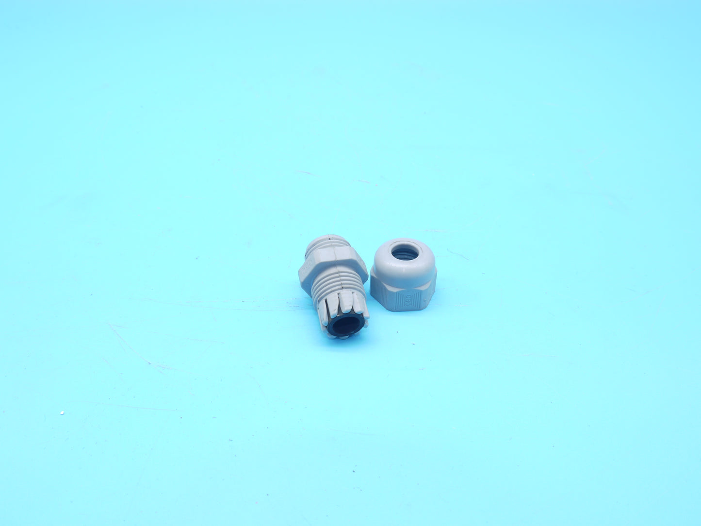 !    RKE PG9 PVC Verschraubung