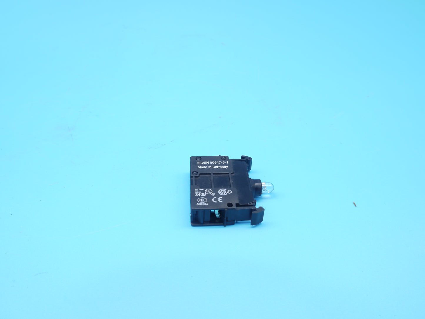 !    PJC LED weiss 12-30V