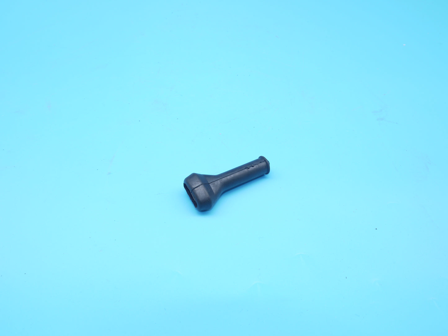 !      MB Dichtungskappe 3pol. Superseal