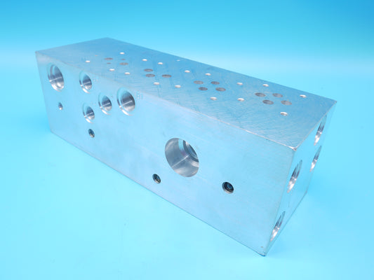 !      MB Steuerblock,Y-83,neue Serie ohne Ventile